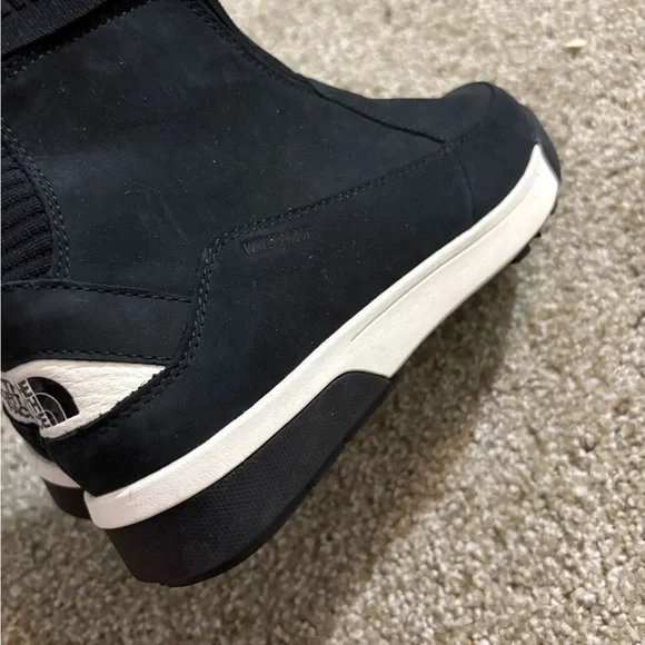 The North Face Black Sierra Knit Boots - Picture 4 of 8